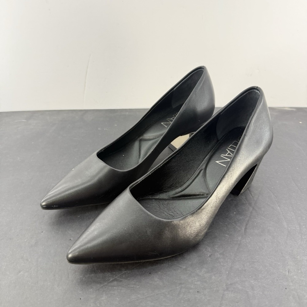 DELTAN REMI LEATHER BLOCK HEELS - SIZE: WOMEN 7.5 M - BLACK
